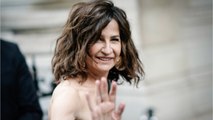 GALA VIDÉO - Valérie Lemercier et les critiques sur son physique : “On disait qu’il fallait me mettre un oreiller sur la tête” (1)