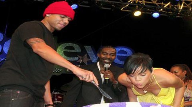 Rihanna feat Chris Brown- Birthday Cake