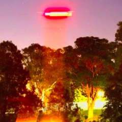 Aliens könnten zeitreisende Menschen sein