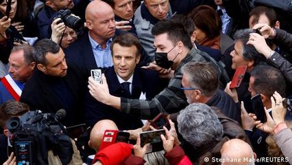 Macron banks on booming economy