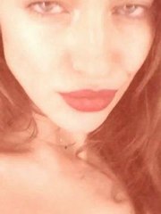 Gala - Irina Shayk pour Love