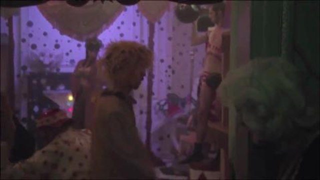 Gala.fr- Justin Timberlake dans le Mirrors