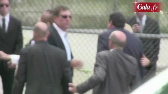 Gala.fr- Les obsèques de James Gandolfini