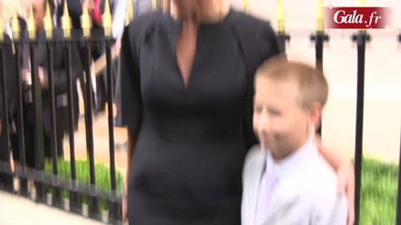 Gala.fr- Sharon Stone et son fils chez Fendi