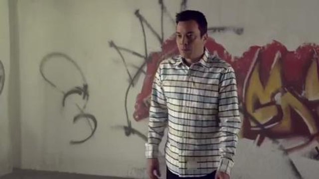 Gala.fr - Brad Pitt break danse chez Jimmy Fallon