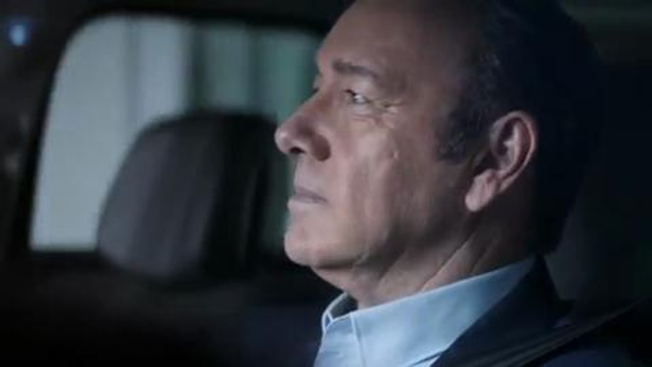 Gala.fr - Pub Renault Espace avec Kevin Spacey
