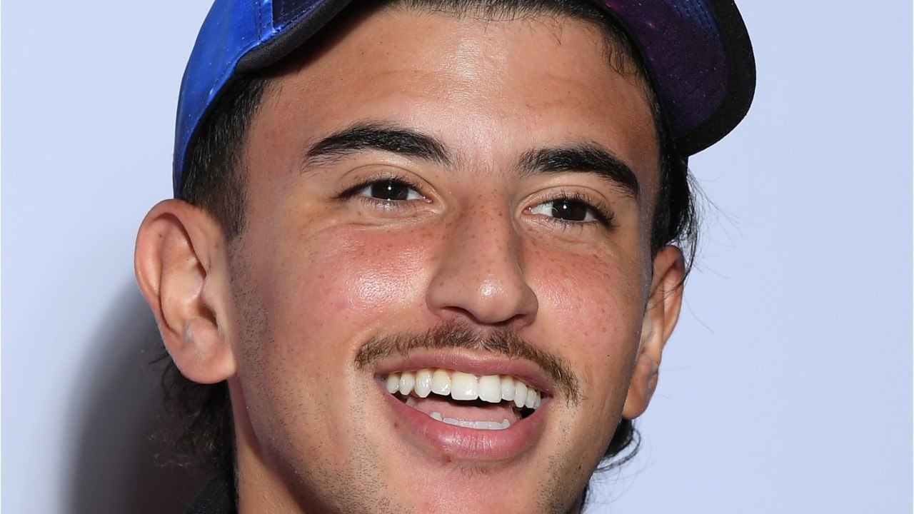 VOICI : Just Riadh (LOL, qui rit, sort!) : qui est l'influenceur qui met tout le monde d'accord ?