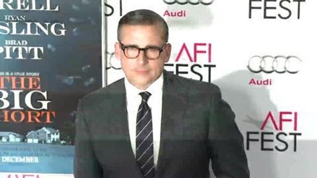 Gala.fr - Ryan Gosling fête son anniversaire sur le tapis rouge