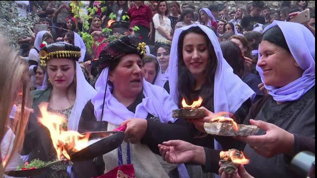 Irak: des milliers de Yézidis célèbrent leur nouvel an
