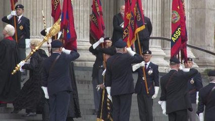 Gala.fr Prince Harry fête le 75 e anniversaire de l'unité de déminage