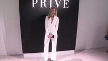 Gala.fr - Vidéo, Charlotte Rampling au défilé Giorgio Armani Privé