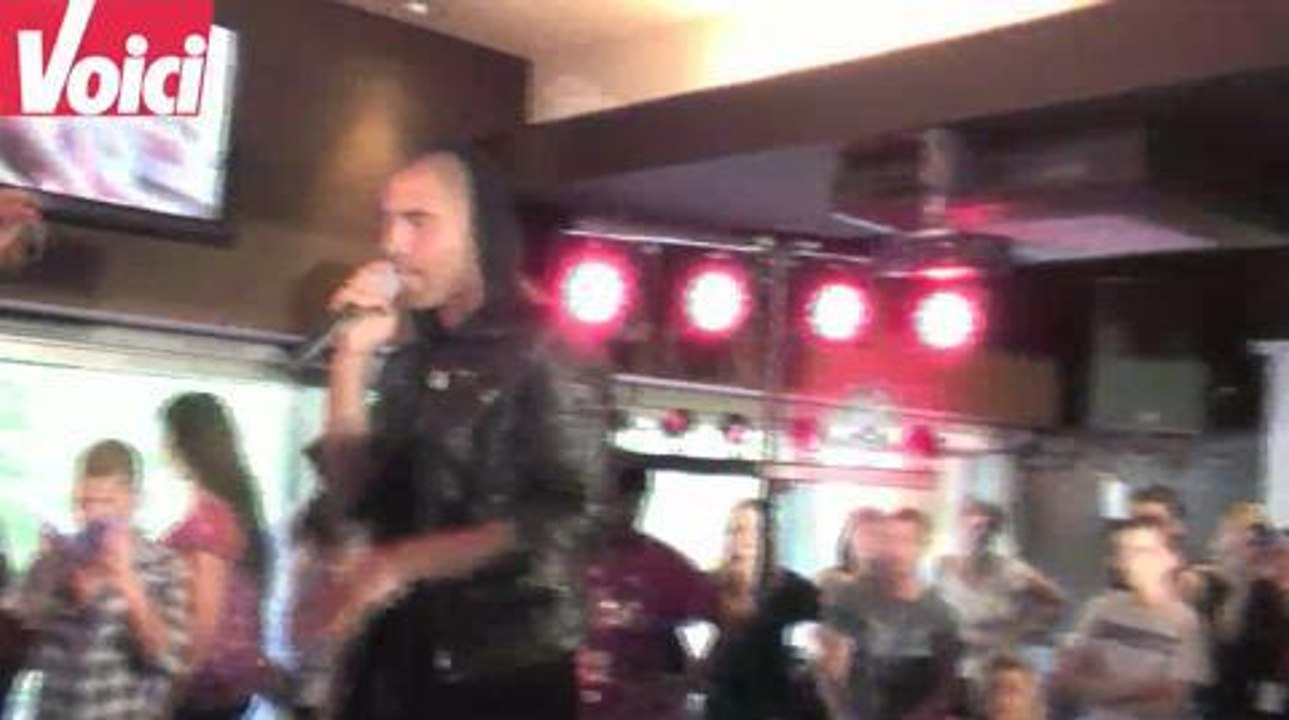 Les Anges 4 : Sofiane interprète Dingue de toi en live avec Nabilla