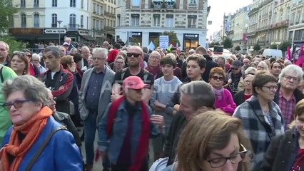 Lubrizol: plusieurs centaines de personnes rassemblées à Rouen