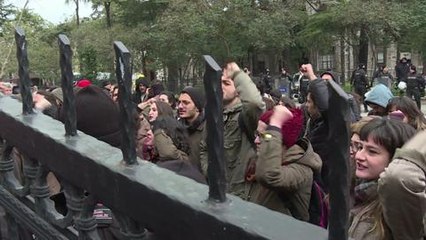 Universités turques: la résistance en marche contre les purges