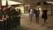 GALA VIDEO  - Prince Harry a rencontré des ambulanciers londoniens