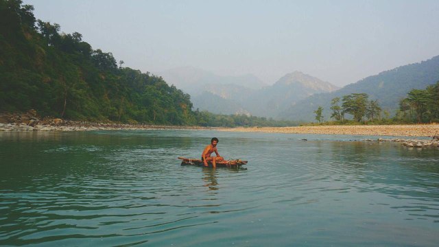 Les conseils de l'aventurier Eliott Schonfeld pour survivre en pleine nature [GEO]