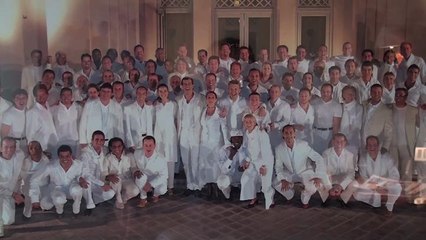 299 Dans le bureau d'Henri Giscard d'Estaing Club Med