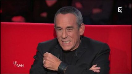 Pourquoi Thierry Ardisson est-il si méchant ? Sa réponse touchante dans Le Divan
