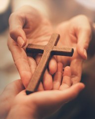 CAM - Quelle est la différence entre chrétien et catholique ?