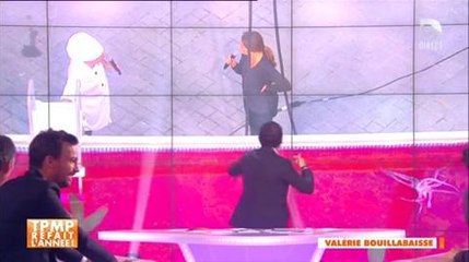 TPMP refait l'année - Valérie Benaïm retrouve son amour d'enfance... Ou presque