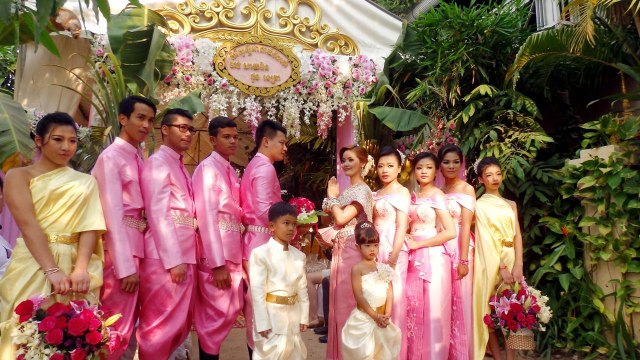 Un mariage traditionnel khmer à Angkor [GEO]