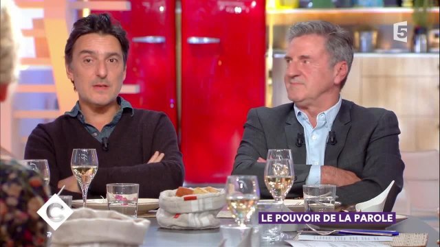 GALA VIDEO – Yvan Attal papa fier : Qu'est ce qu'ils sont beaux mes enfants !
