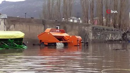 Kars'ta su altında kalan evler havadan görüntülendi