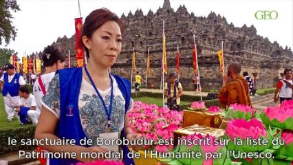 Indonésie : revivez la cérémonie du Vesak au temple de Borobudur [GEO]