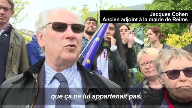 Marine Le Pen chahutée lors d'une visite surprise à Reims
