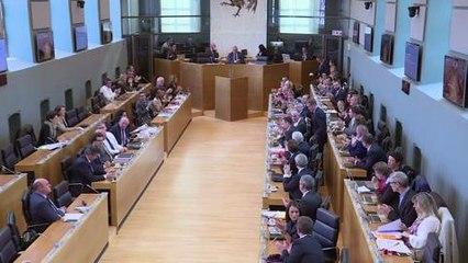 Wallonie: Magnette applaudi après l'accord sur le Ceta