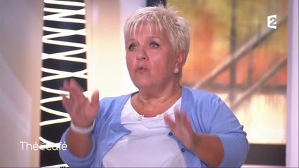 Mimie Mathy parle de son opération du dos dans Thé ou café
