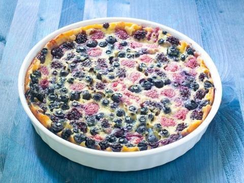 Recette du clafoutis aux mûres et aux noisettes