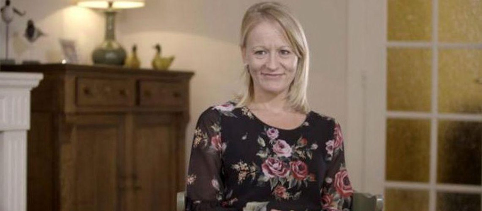 GALA VIDÉO - Julie Bocquet, qui est la fille cachée de Claude François ?