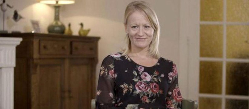 GALA VIDÉO - Julie Bocquet, qui est la fille cachée de Claude François ?