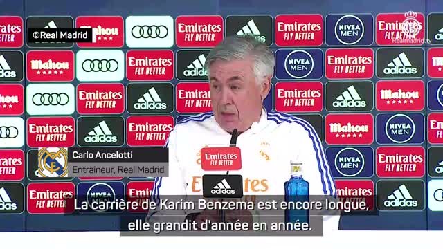 Real Madrid - Ancelotti : Benzema me fait penser à Van Basten