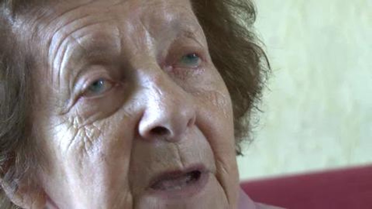 Auxiliaires de vie: la clé pour vieillir à domicile