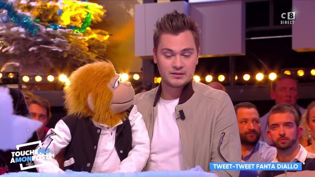 GALA VIDEO - JEFF PANACLOC EMU APRES LA MORT DE JOHNNY