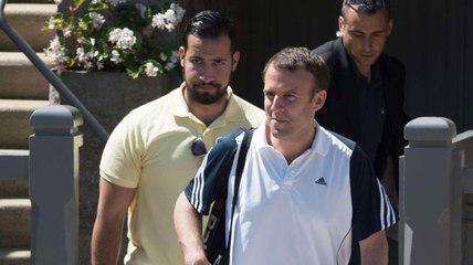 GALA VIDEO - Emmanuel Macron ironise sur les spéculations autour d'Alexandre Benalla : « Lui non plus n'a jamais été mon amant »