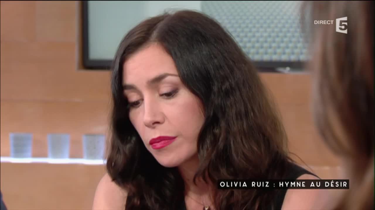 Olivia Ruiz va lancer son propre Tinder pour ses concerts