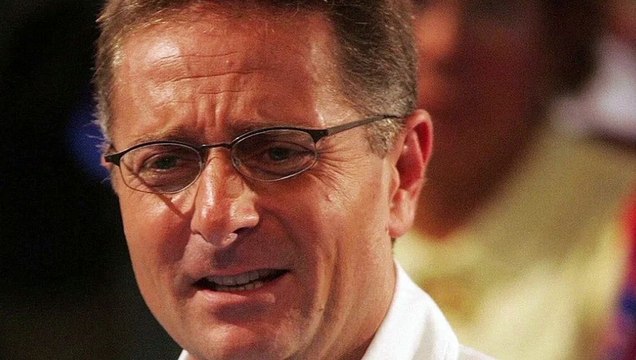 Paolo Bonolis, marito devoto il gesto per Sonia Bruganelli