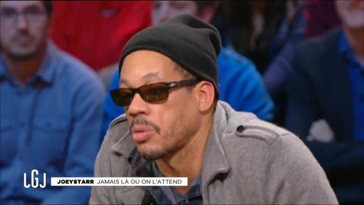 Joey Starr tacle Maitre Gims et ses fans dans Le grand journal