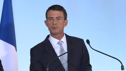 Policiers: Valls annonce des mesures de simplification pénale