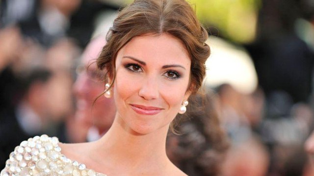 VOICI - PHOTO Alexandra Rosenfeld : Miss France 2006 dévoile ses abdos en béton