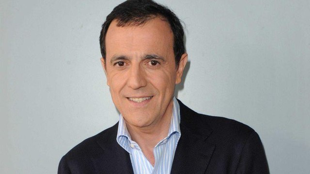 VOICI - Thierry Beccaro battu par son père lorsqu'il était enfant