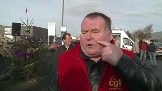 Amiens: nouveau rassemblement devant l'usine de Goodyear