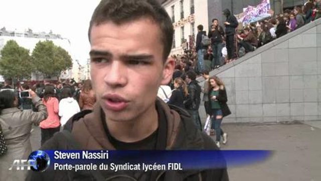 Paris: manifestation de lycéens pour le retour de Leonarda