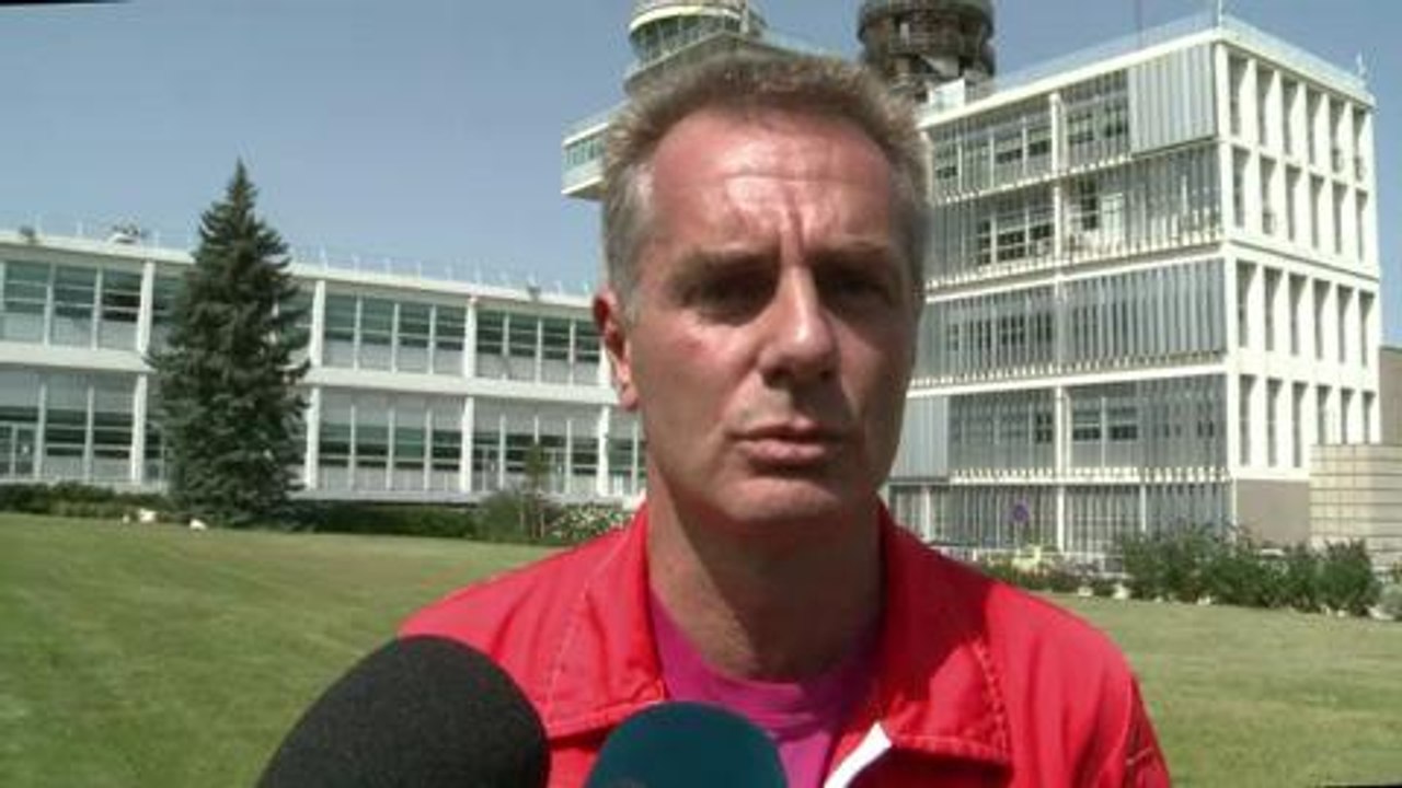 Menace de grève des pilotes de Canadair à partir du 1er juillet