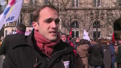 Manifestation contre la réforme des rythmes scolaires à Paris