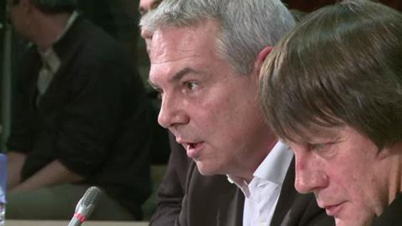 La crise à la CGT se dénoue: Lepaon succédera à Thibault en mars