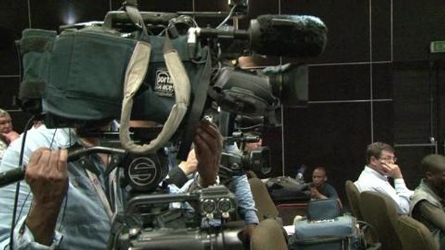 Afrique du Sud: l'heure de reprise du travail fixée à 7h00 mardi